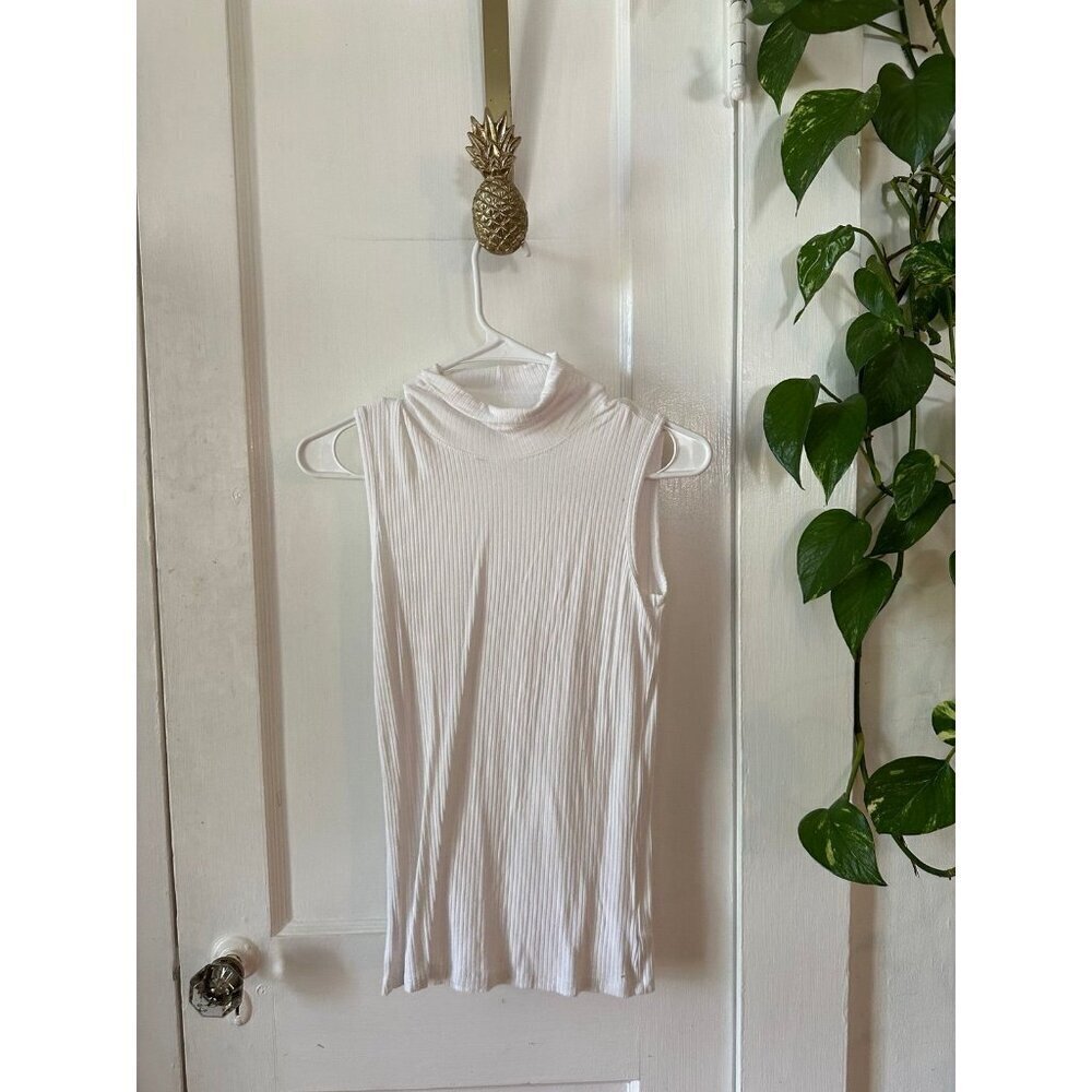 Christian Siriano women’s size X-small white sleeveless top